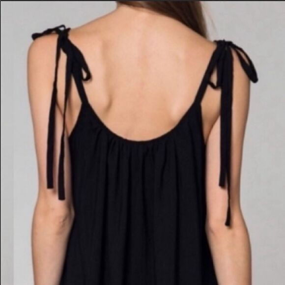 Shoulder Tie Top - Picture 6 of 15